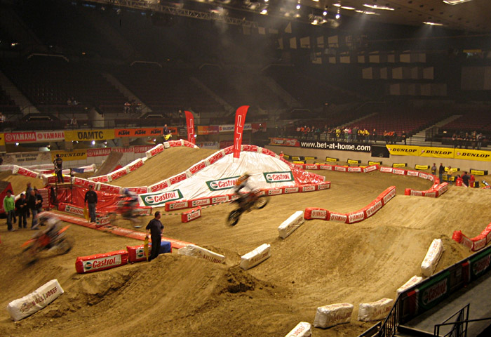 Training zum SuperCross in der Stadthalle Wien